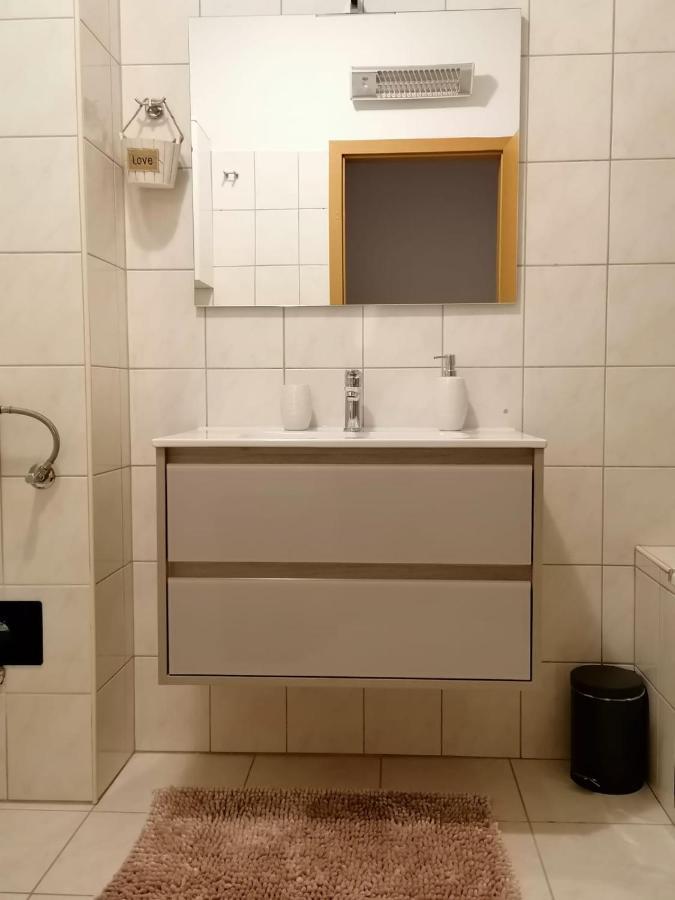 Spacious Apartment Smile With Terrace And Secure Garage Split Kültér fotó